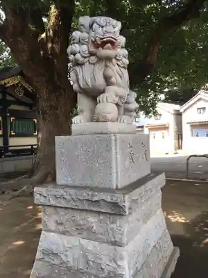 穴八幡宮の狛犬