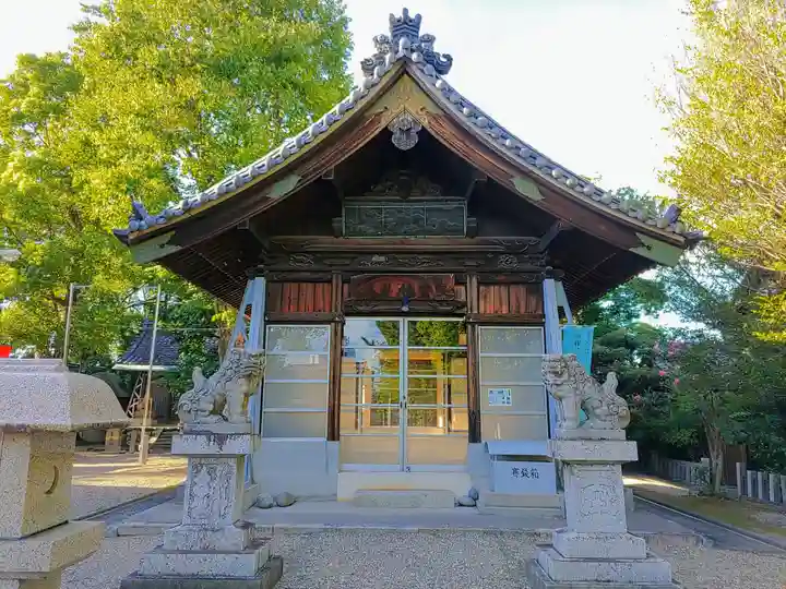 雨宮社の本殿・本堂