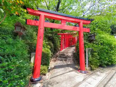 千代保稲荷神社 名古屋支所の鳥居