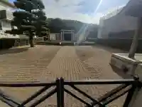 軽里大塚古墳(日本武尊白鳥陵)の{uncategorized: "未分類", other: "その他", undefined: "問題あり", building: "その他建物", grave: "お墓", sacred_gate: "鳥居", guardian: "狛犬", statue: "像", buddha: "仏像", history: "歴史", nature: "自然", garden: "庭園", animal: "動物", pagoda: "塔", temizu: "手水舎", mountain_gate: "山門・神門", sanctuary: "本殿・本堂", subordinate: "末社・摂社", art: "芸術", scenery: "景色", jizo: "地蔵", ema: "絵馬", goshuin: "御朱印", omikuji: "おみくじ", items: "授与品その他", amulet: "お守り", goshuincho: "御朱印帳", eats: "食事", festival: "お祭り", votive_dance: "神楽", shichigosan: "七五三参", wedding: "結婚式", experience: "体験その他", initially: "初詣", around: "周辺", anti_infection: "感染症対策"}