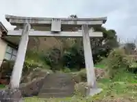 諏訪神社の鳥居