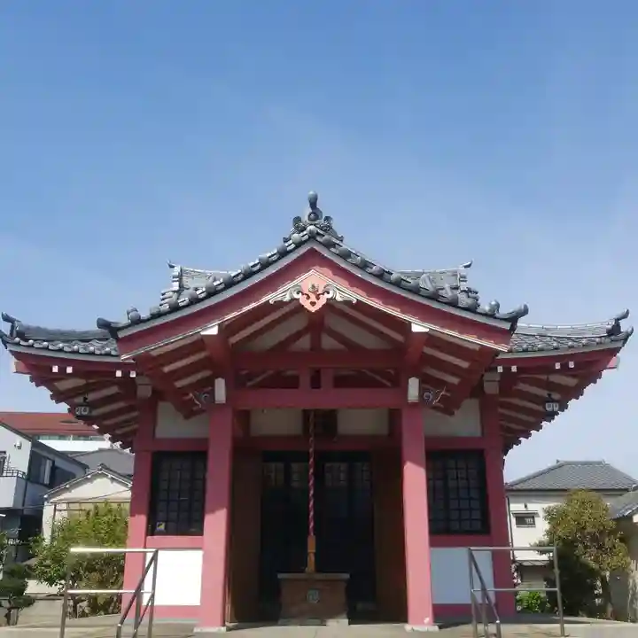 白髭神社の本殿・本堂