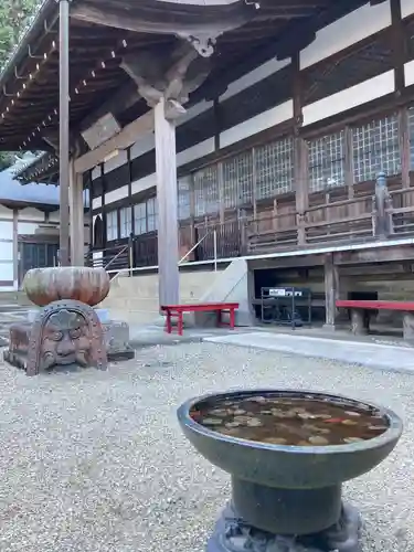 妙巌寺の本殿・本堂