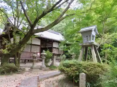 寳塔寺（宝塔寺）の末社・摂社