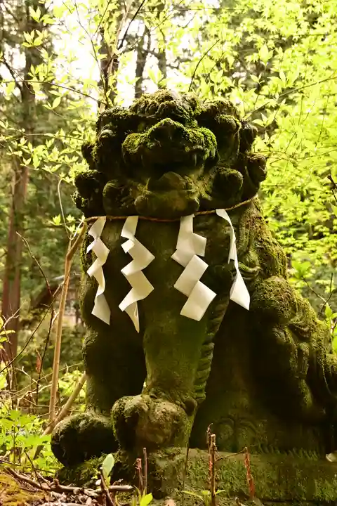 大嶽山那賀都神社(山梨県)