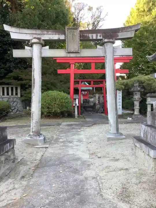 堤治神社の末社・摂社