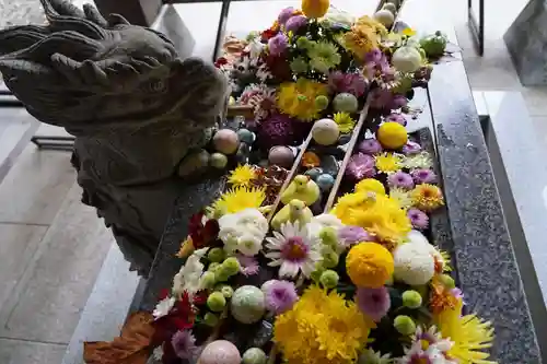 滑川神社 - 仕事と子どもの守り神の手水