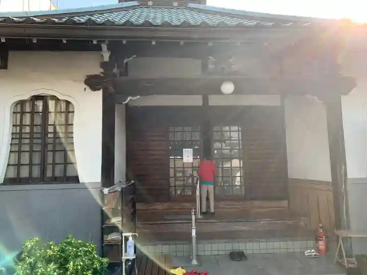 本通寺の本殿・本堂