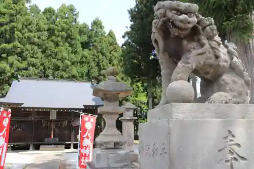 八幡神社の狛犬