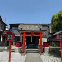 鴎稲荷神社の{uncategorized: "未分類", other: "その他", undefined: "問題あり", building: "その他建物", grave: "お墓", sacred_gate: "鳥居", guardian: "狛犬", statue: "像", buddha: "仏像", history: "歴史", nature: "自然", garden: "庭園", animal: "動物", pagoda: "塔", temizu: "手水舎", mountain_gate: "山門・神門", sanctuary: "本殿・本堂", subordinate: "末社・摂社", art: "芸術", scenery: "景色", jizo: "地蔵", ema: "絵馬", goshuin: "御朱印", omikuji: "おみくじ", items: "授与品その他", amulet: "お守り", goshuincho: "御朱印帳", eats: "食事", festival: "お祭り", votive_dance: "神楽", shichigosan: "七五三参", wedding: "結婚式", experience: "体験その他", initially: "初詣", around: "周辺", anti_infection: "感染症対策"}