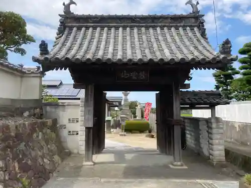 正圓寺の山門・神門