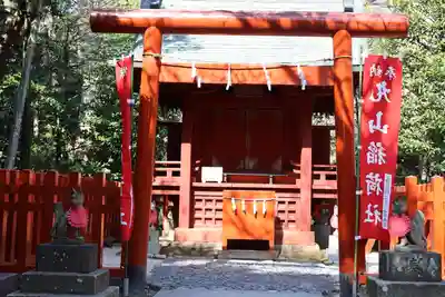 鶴岡八幡宮の末社・摂社