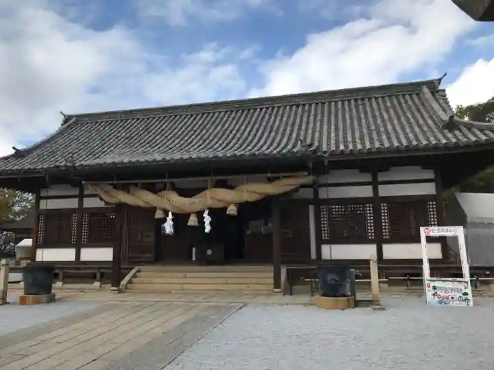 阿智神社の本殿・本堂