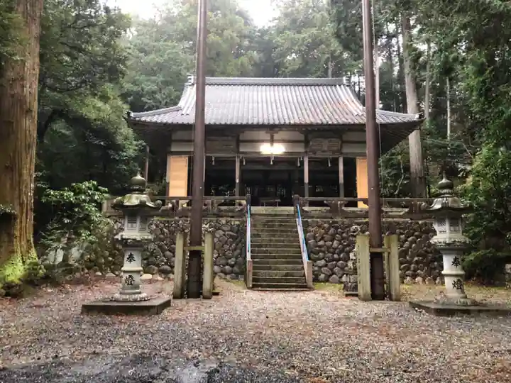 石部神社の本殿・本堂