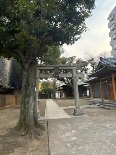 竹下稲荷神社の{uncategorized: "未分類", other: "その他", undefined: "問題あり", building: "その他建物", grave: "お墓", sacred_gate: "鳥居", guardian: "狛犬", statue: "像", buddha: "仏像", history: "歴史", nature: "自然", garden: "庭園", animal: "動物", pagoda: "塔", temizu: "手水舎", mountain_gate: "山門・神門", sanctuary: "本殿・本堂", subordinate: "末社・摂社", art: "芸術", scenery: "景色", jizo: "地蔵", ema: "絵馬", goshuin: "御朱印", omikuji: "おみくじ", items: "授与品その他", amulet: "お守り", goshuincho: "御朱印帳", eats: "食事", festival: "お祭り", votive_dance: "神楽", shichigosan: "七五三参", wedding: "結婚式", experience: "体験その他", initially: "初詣", around: "周辺", anti_infection: "感染症対策"}