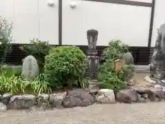 太田稲荷神社の建物その他