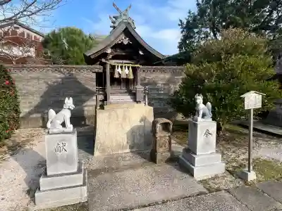 宇美神社の{uncategorized: "未分類", other: "その他", undefined: "問題あり", building: "その他建物", grave: "お墓", sacred_gate: "鳥居", guardian: "狛犬", statue: "像", buddha: "仏像", history: "歴史", nature: "自然", garden: "庭園", animal: "動物", pagoda: "塔", temizu: "手水舎", mountain_gate: "山門・神門", sanctuary: "本殿・本堂", subordinate: "末社・摂社", art: "芸術", scenery: "景色", jizo: "地蔵", ema: "絵馬", goshuin: "御朱印", omikuji: "おみくじ", items: "授与品その他", amulet: "お守り", goshuincho: "御朱印帳", eats: "食事", festival: "お祭り", votive_dance: "神楽", shichigosan: "七五三参", wedding: "結婚式", experience: "体験その他", initially: "初詣", around: "周辺", anti_infection: "感染症対策"}