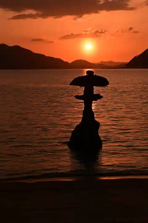 岩子島 厳島神社(広島県)