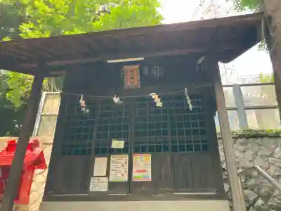 石川神社の{uncategorized: "未分類", other: "その他", undefined: "問題あり", building: "その他建物", grave: "お墓", sacred_gate: "鳥居", guardian: "狛犬", statue: "像", buddha: "仏像", history: "歴史", nature: "自然", garden: "庭園", animal: "動物", pagoda: "塔", temizu: "手水舎", mountain_gate: "山門・神門", sanctuary: "本殿・本堂", subordinate: "末社・摂社", art: "芸術", scenery: "景色", jizo: "地蔵", ema: "絵馬", goshuin: "御朱印", omikuji: "おみくじ", items: "授与品その他", amulet: "お守り", goshuincho: "御朱印帳", eats: "食事", festival: "お祭り", votive_dance: "神楽", shichigosan: "七五三参", wedding: "結婚式", experience: "体験その他", initially: "初詣", around: "周辺", anti_infection: "感染症対策"}