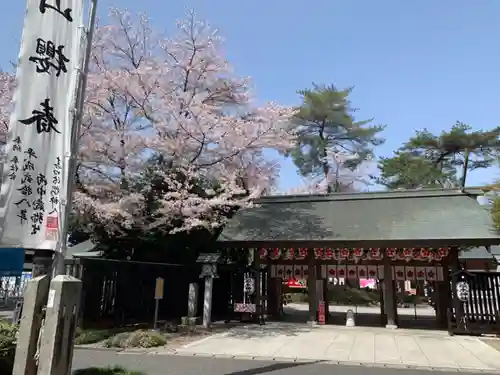 櫻木神社の山門・神門