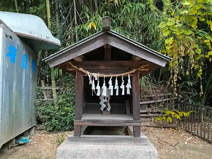 多気比売神社の末社・摂社