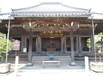 地藏院（寳蔵寺）の本殿・本堂