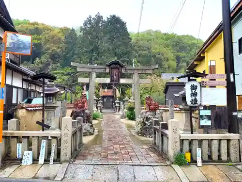 天津神社の鳥居