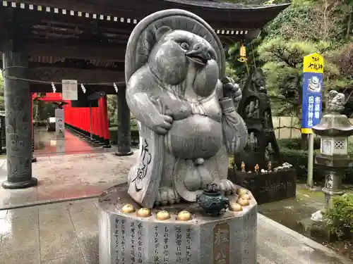 田村神社の狛犬