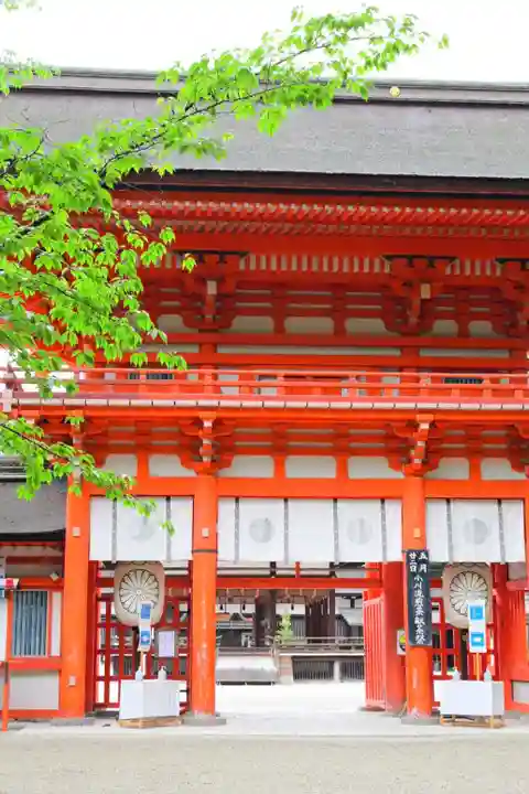 賀茂御祖神社(下鴨神社)の山門・神門