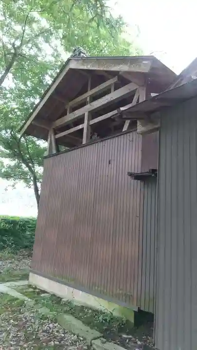 八幡宮の本殿・本堂