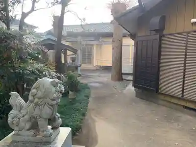 三社神社の狛犬