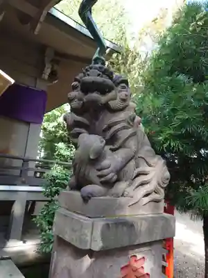 上目黒氷川神社の狛犬