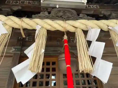 八幡神社の{uncategorized: "未分類", other: "その他", undefined: "問題あり", building: "その他建物", grave: "お墓", sacred_gate: "鳥居", guardian: "狛犬", statue: "像", buddha: "仏像", history: "歴史", nature: "自然", garden: "庭園", animal: "動物", pagoda: "塔", temizu: "手水舎", mountain_gate: "山門・神門", sanctuary: "本殿・本堂", subordinate: "末社・摂社", art: "芸術", scenery: "景色", jizo: "地蔵", ema: "絵馬", goshuin: "御朱印", omikuji: "おみくじ", items: "授与品その他", amulet: "お守り", goshuincho: "御朱印帳", eats: "食事", festival: "お祭り", votive_dance: "神楽", shichigosan: "七五三参", wedding: "結婚式", experience: "体験その他", initially: "初詣", around: "周辺", anti_infection: "感染症対策"}