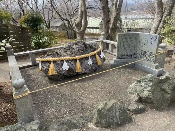 常陸国出雲大社の{uncategorized: "未分類", other: "その他", undefined: "問題あり", building: "その他建物", grave: "お墓", sacred_gate: "鳥居", guardian: "狛犬", statue: "像", buddha: "仏像", history: "歴史", nature: "自然", garden: "庭園", animal: "動物", pagoda: "塔", temizu: "手水舎", mountain_gate: "山門・神門", sanctuary: "本殿・本堂", subordinate: "末社・摂社", art: "芸術", scenery: "景色", jizo: "地蔵", ema: "絵馬", goshuin: "御朱印", omikuji: "おみくじ", items: "授与品その他", amulet: "お守り", goshuincho: "御朱印帳", eats: "食事", festival: "お祭り", votive_dance: "神楽", shichigosan: "七五三参", wedding: "結婚式", experience: "体験その他", initially: "初詣", around: "周辺", anti_infection: "感染症対策"}