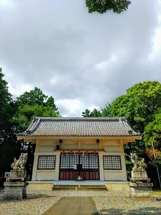 諏訪神社の本殿・本堂