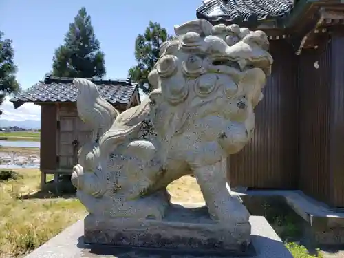 砂田神社の狛犬