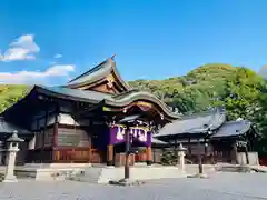 成海神社の本殿