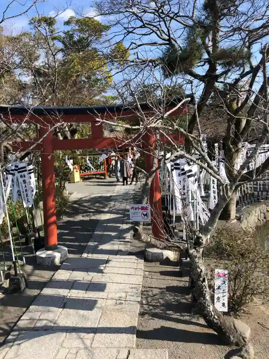 旗上弁財天社の鳥居