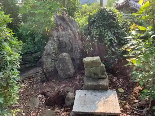 大六天神社のその他建物