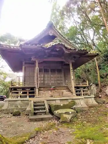 安福寺の本殿