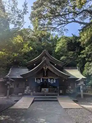 若宮八幡宮の本殿・本堂