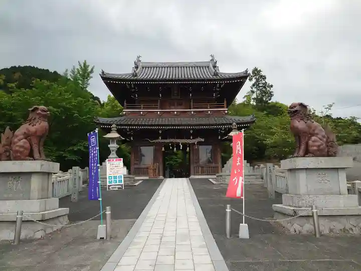 石鎚神社 口之宮 本社の山門・神門