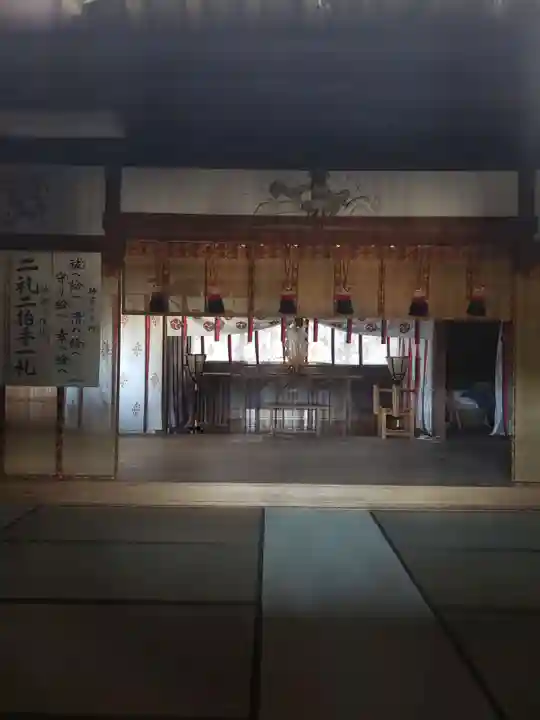笹津神社の本殿・本堂