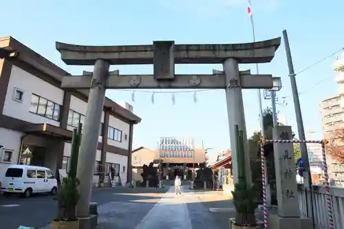 鶴見神社の鳥居