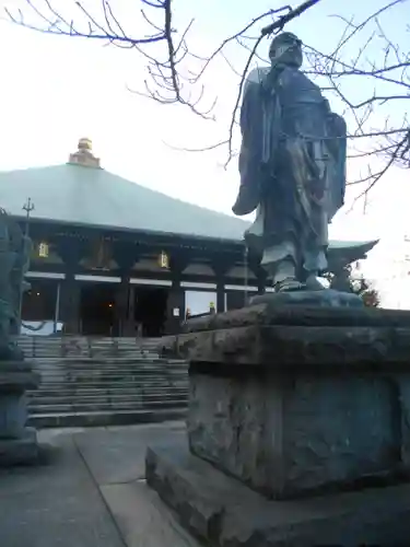 長勝寺の像