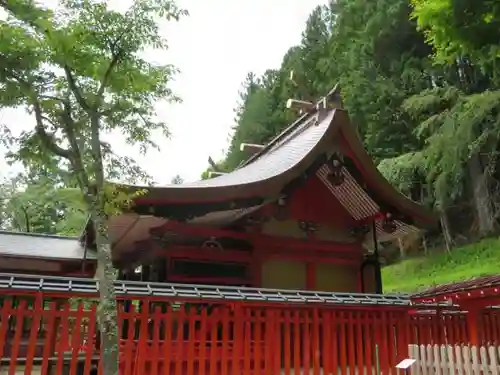 金櫻神社の本殿・本堂