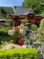 常楽寺の像