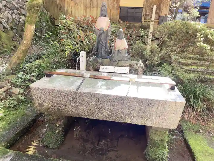 横蔵寺(岐阜県)