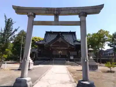 櫟原神社の{uncategorized: "未分類", other: "その他", undefined: "問題あり", building: "その他建物", grave: "お墓", sacred_gate: "鳥居", guardian: "狛犬", statue: "像", buddha: "仏像", history: "歴史", nature: "自然", garden: "庭園", animal: "動物", pagoda: "塔", temizu: "手水舎", mountain_gate: "山門・神門", sanctuary: "本殿・本堂", subordinate: "末社・摂社", art: "芸術", scenery: "景色", jizo: "地蔵", ema: "絵馬", goshuin: "御朱印", omikuji: "おみくじ", items: "授与品その他", amulet: "お守り", goshuincho: "御朱印帳", eats: "食事", festival: "お祭り", votive_dance: "神楽", shichigosan: "七五三参", wedding: "結婚式", experience: "体験その他", initially: "初詣", around: "周辺", anti_infection: "感染症対策"}