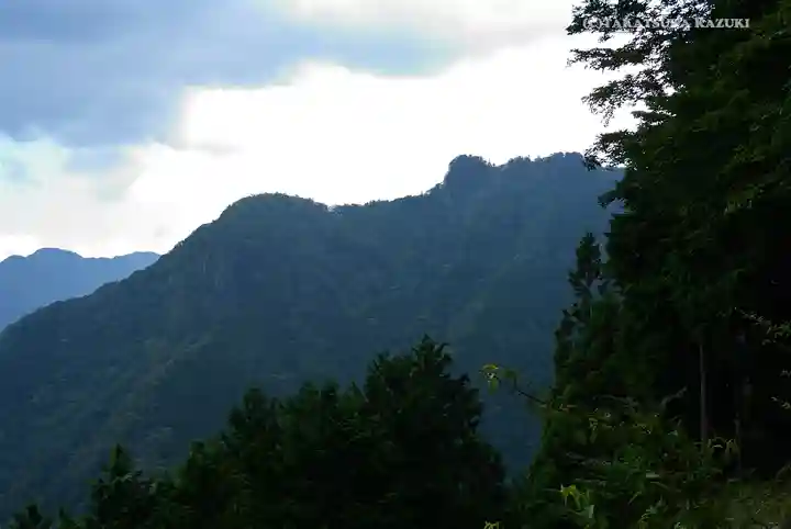 三峯神社の景色